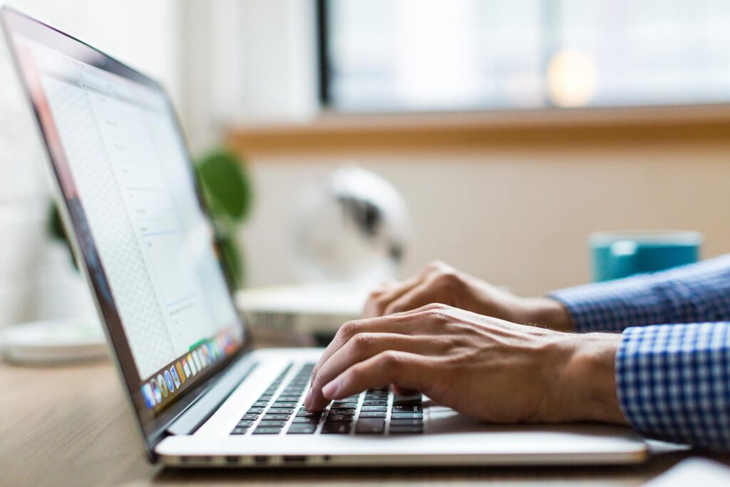 Effective Website Communication